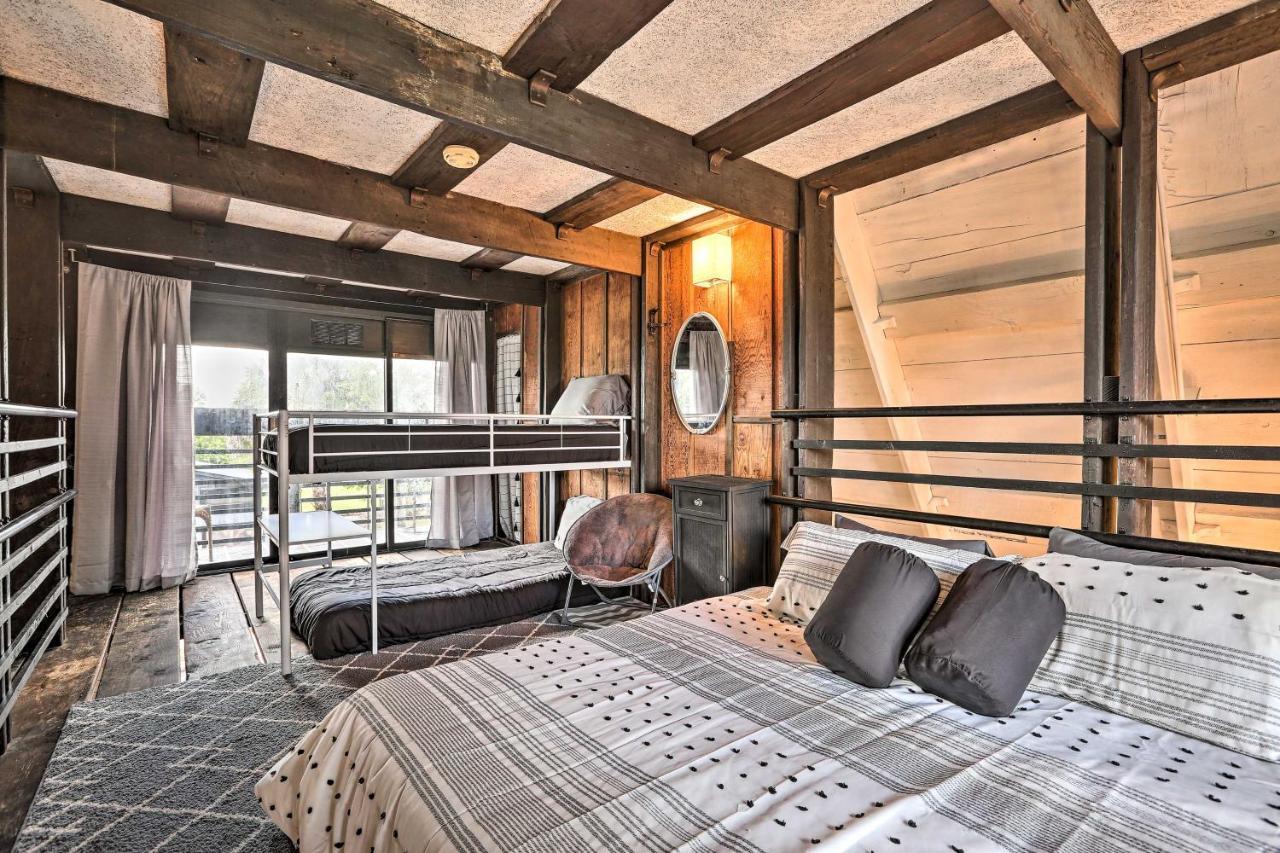 Authentic Clewiston Home With Outdoor Game Room Екстер'єр фото
