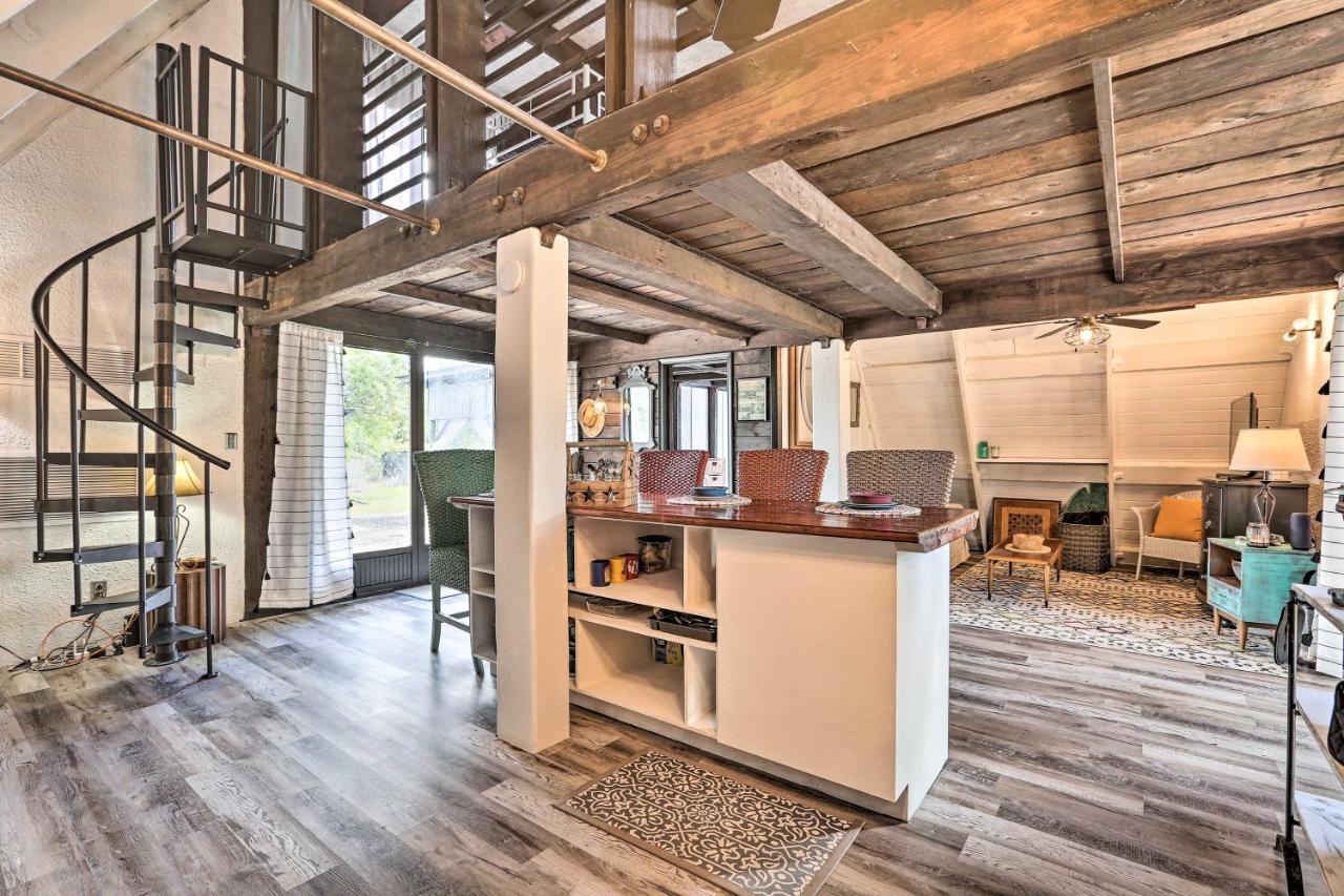 Authentic Clewiston Home With Outdoor Game Room Екстер'єр фото